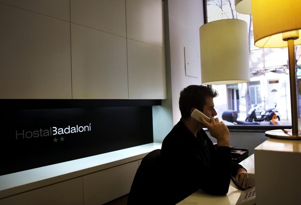 Hostal Badaloni Badalona Ngoại thất bức ảnh